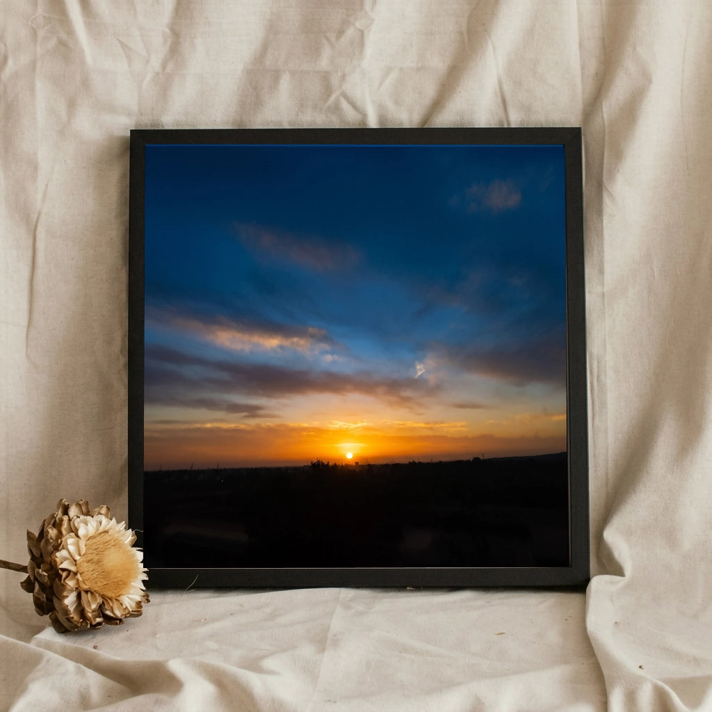 Wide Sunset Over an Open Horizon